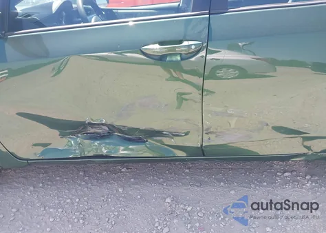 2015 Toyota Corolla Le from USA, damaged, VIN 2T1BURHE4FC421008